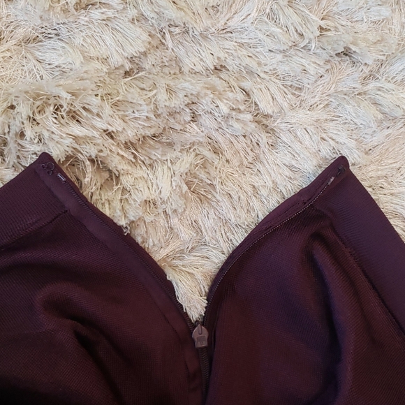 Armani Exchange Stretch Skirt - Picture 4 of 5